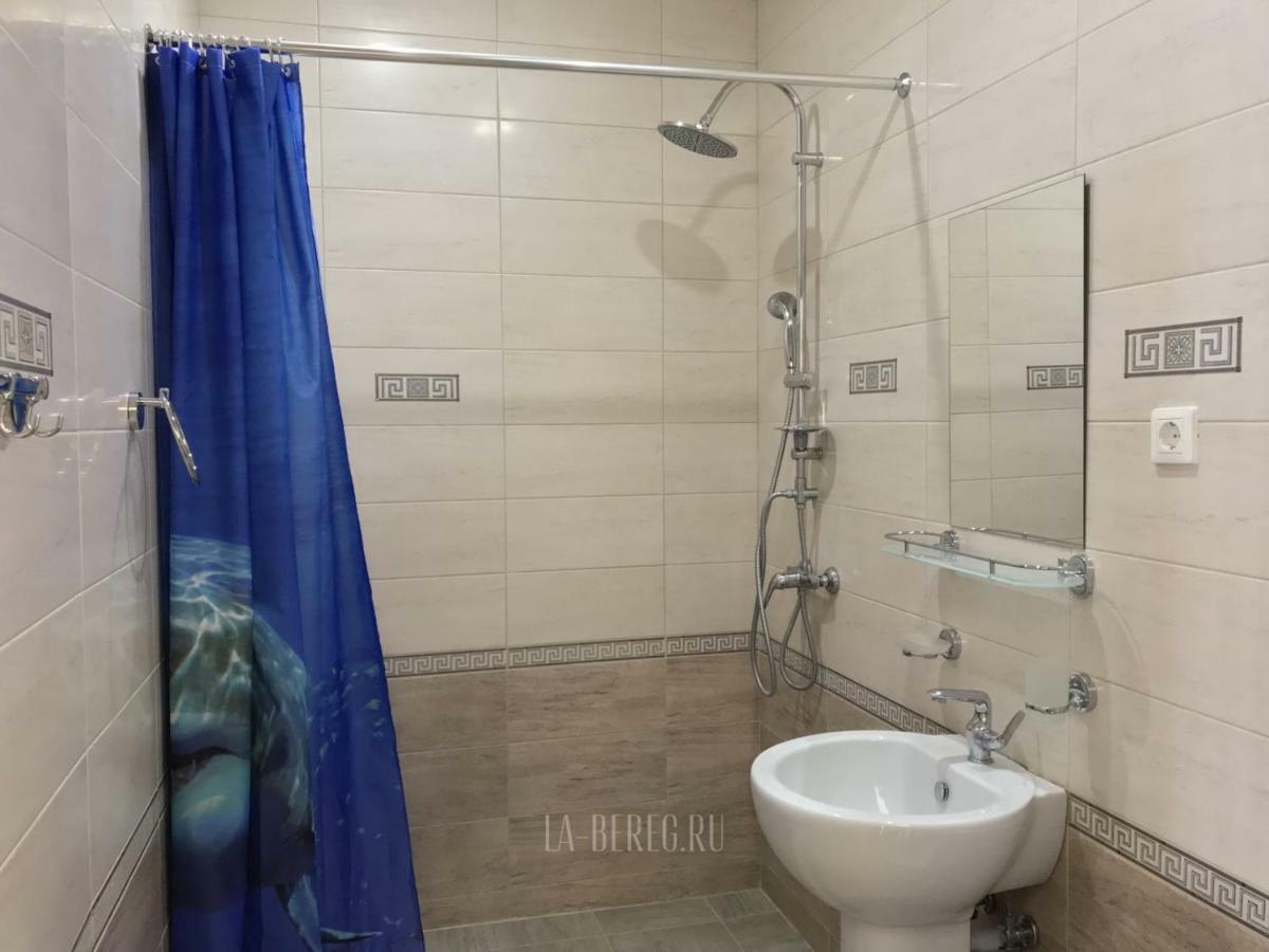 מלון גגרה Lazurniy Bereg מראה חיצוני תמונה
